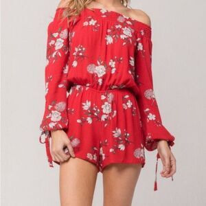 Tilly’s Sky and Sparrow Shorts Romper Women’s Size XL